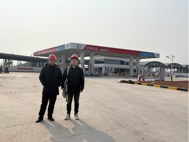 1740018255565706.jpg 1740018219724.jpg